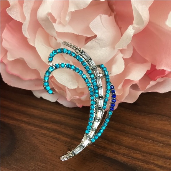 Statement Earring Blue Crystal Post Cuff Jewelry - Picture 5 of 6